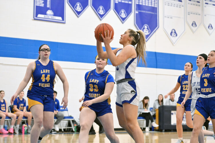 Lady Pirates piling up wins